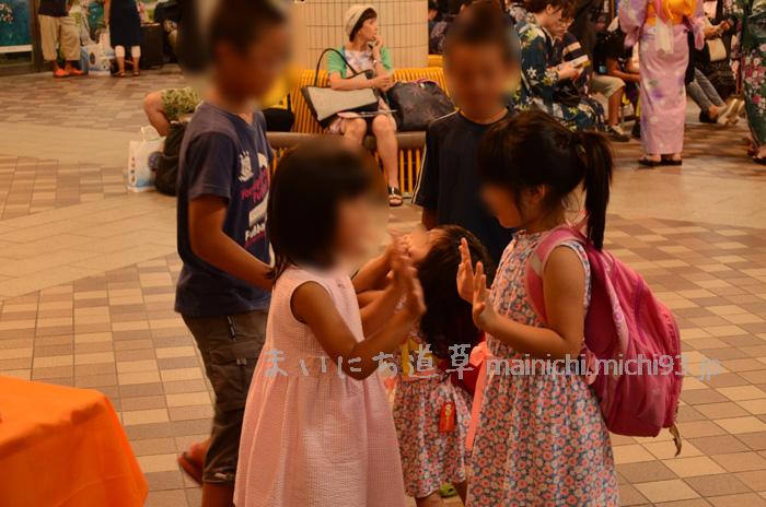 浜松町でお友達とお別れ、また来年会えるといいね!