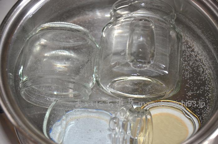 ガラス瓶の煮沸消毒
